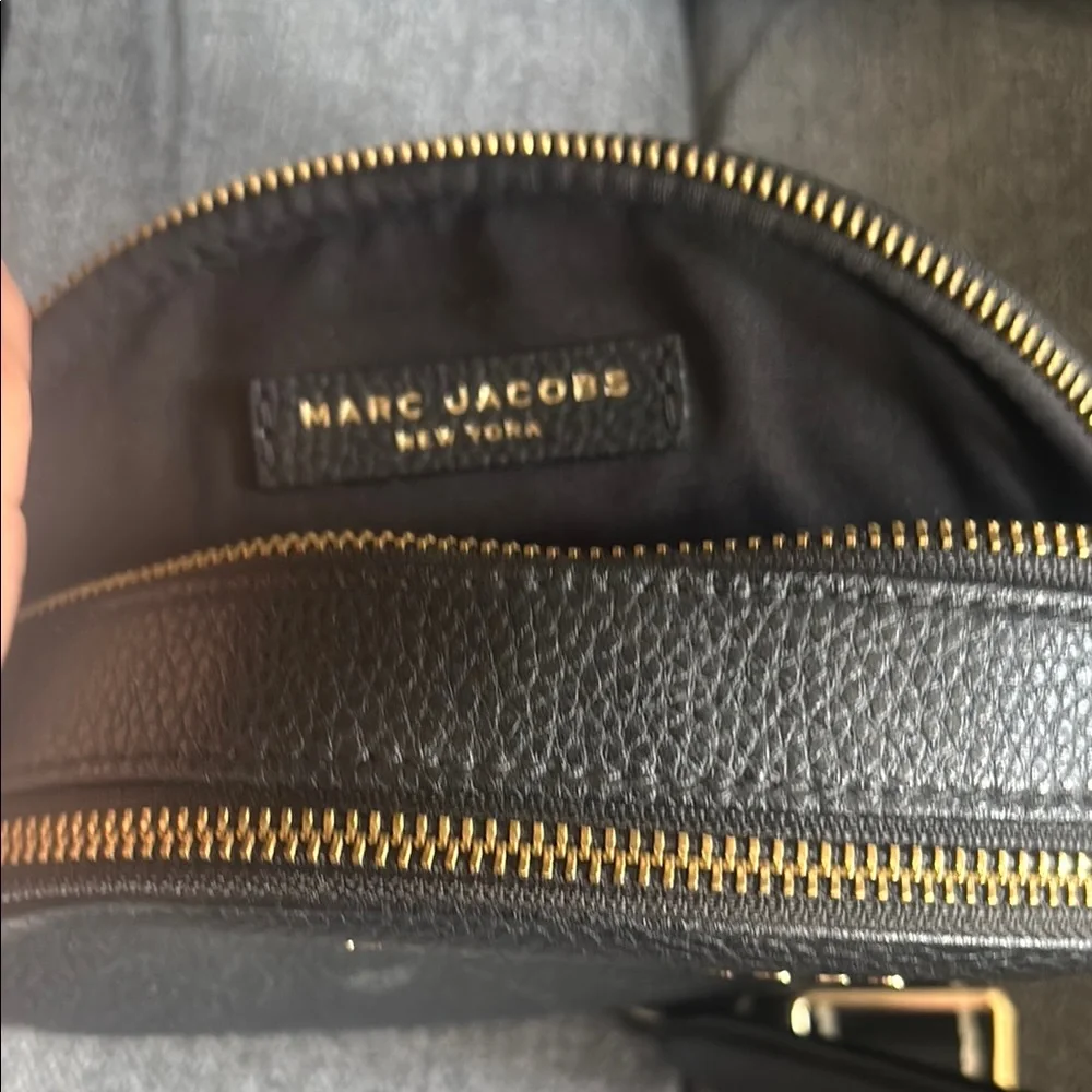 Marc Jacobs Black Crossbody Bag with Gold Accents - Picture 3 of 3